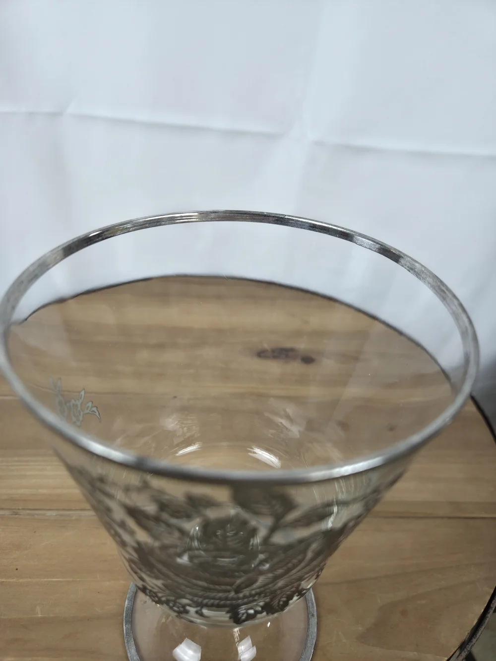 Crystal  Floral Glass Goblet - Decorative Drinkware